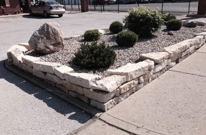Mulch and stone service work